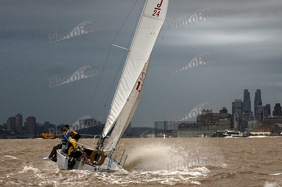 2011 NY Architects Regatta 732