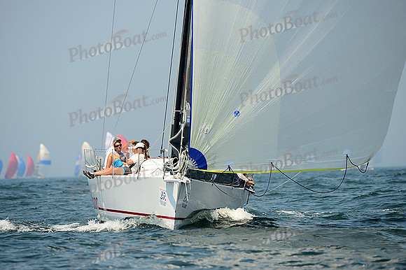 2013 Block Island Race Week B 2970