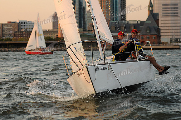 2012 NY Architects Regatta 1003