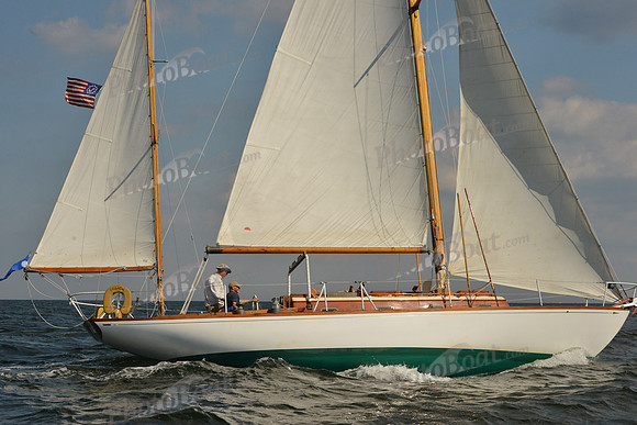 2015 IHYC Classic Yacht Regatta 490
