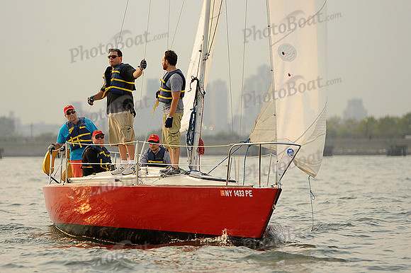 2013 NY-Architects-Regatta 373