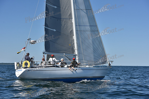2019 Marblehead to Halifax A_2016