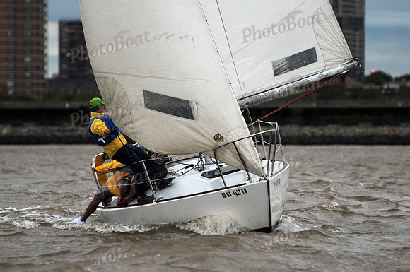 2011 NY Architects Regatta 318