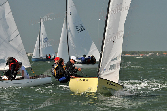 2012 Thistle Midwinters B 743