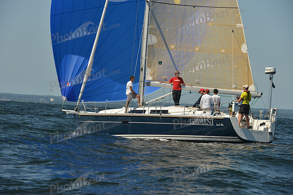 2015 Vineyard Race C 375