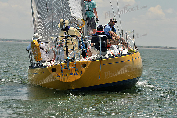 2013 Southern Bay Race Week C 2076