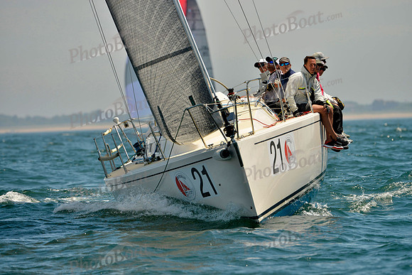 2017-Block-Island-Race-Week-C_0407
