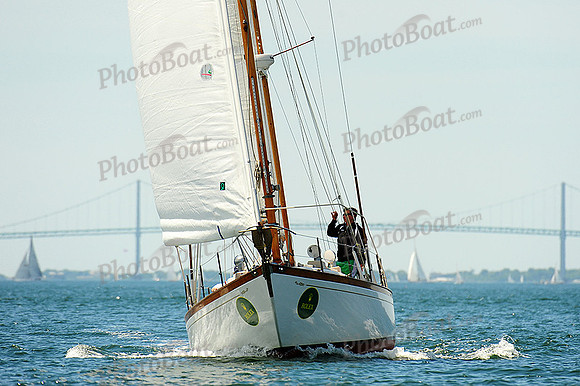 2014 NYYC Annual Regatta C 325