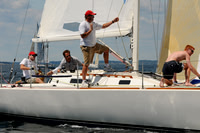 2011 J105 NAs C 128