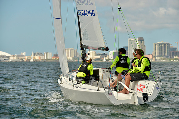2017 Quantum J70 Midwinters A_0672