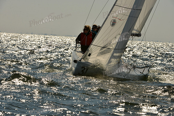 2016 J70 Midwinters C_0056