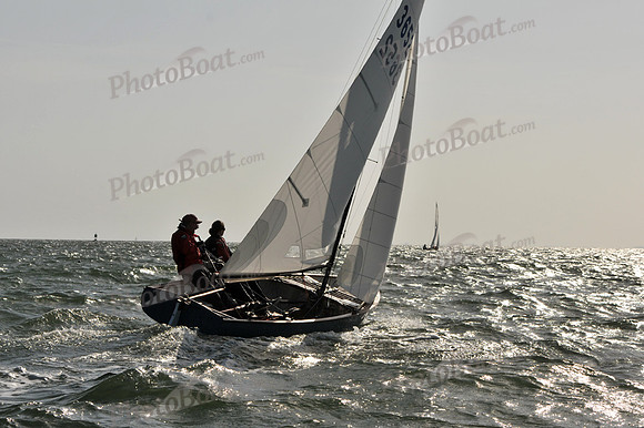 2012 Thistle Midwinters B 033