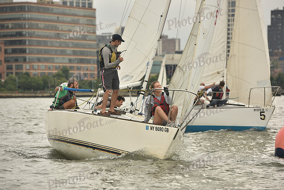 2018 NY Architects Regatta A_1119