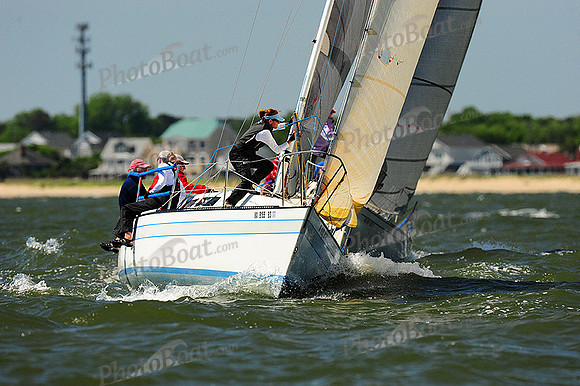 2014 Southern Bay Race Week E 210