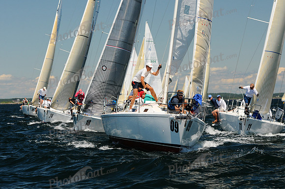 2011 J105 NAs A 929