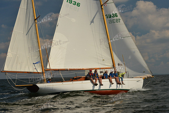 2015 IHYC Classic Yacht Regatta 408