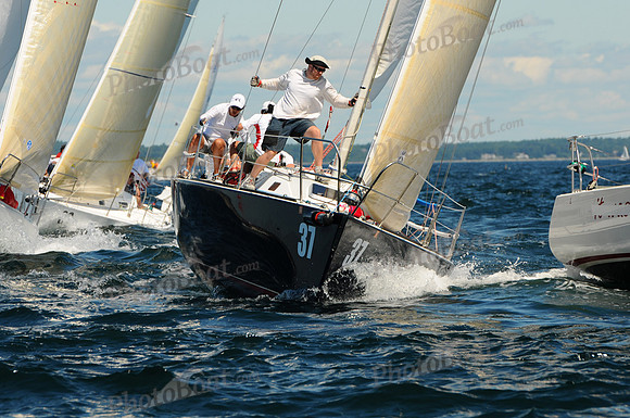 2011 J105 NAs A 274