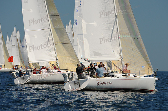 2011 J105 NAs C 053