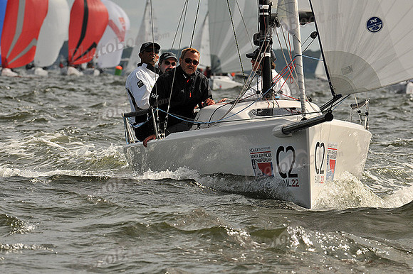 2013 J70 NAs F 260