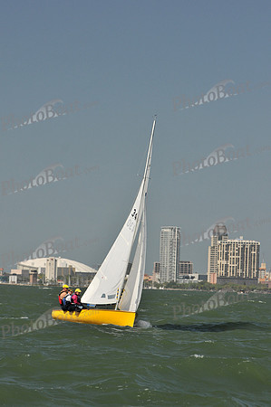 2012 Thistle Midwinters B 1047