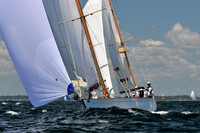 2012 Newport Bermuda 540