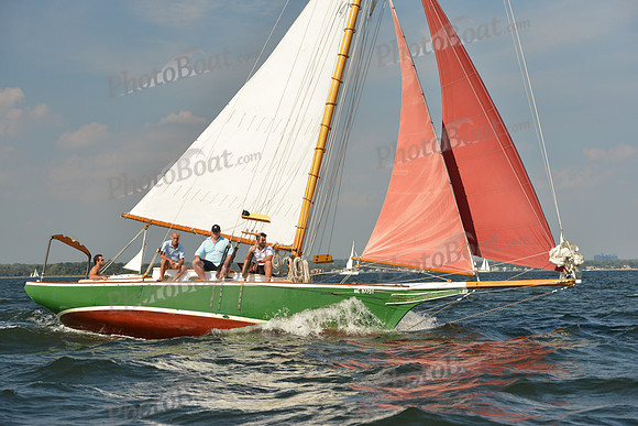 2015 IHYC Classic Yacht Regatta 691
