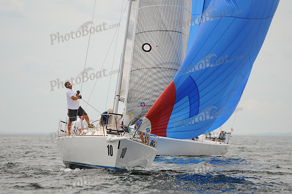 2011 J105 NAs D 305