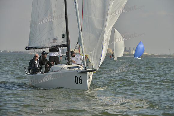 2016-2017 Quantum J70 Winter Series III_1080