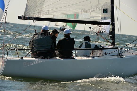 2016 J70 Midwinters C_0189