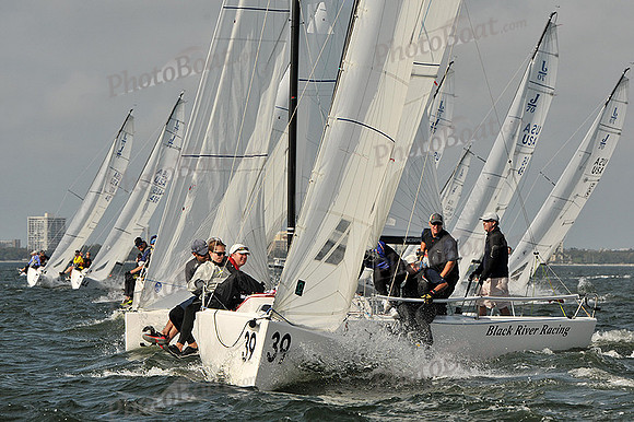 2014 J70 Winter Series A 1355