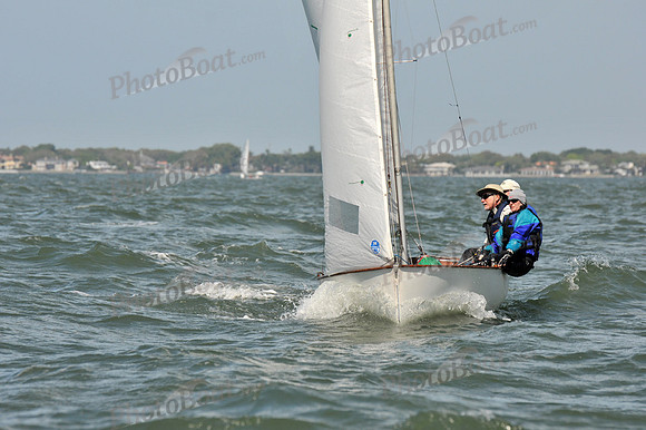 2012 Thistle Midwinters B 1049