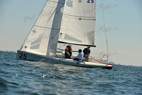 2016 J70 Midwinters D_ 0345