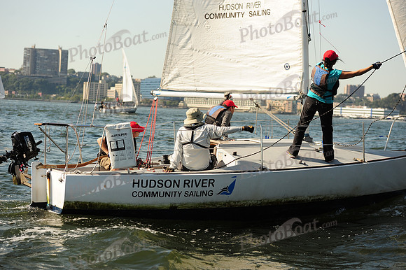 2015 NY Architects Regatta B 546