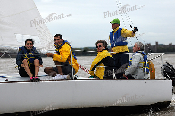 2011 NY Architects Regatta 200
