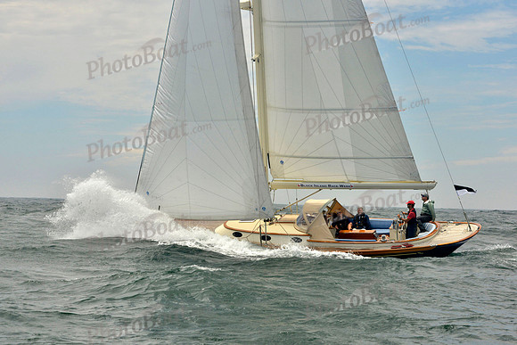 2017-Block-Island-Race-Week-D_0269
