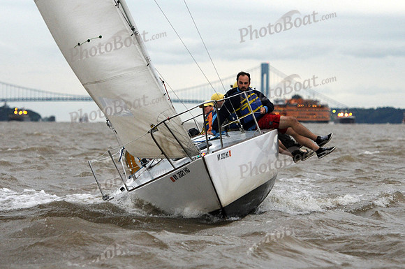 2011 NY Architects Regatta 442