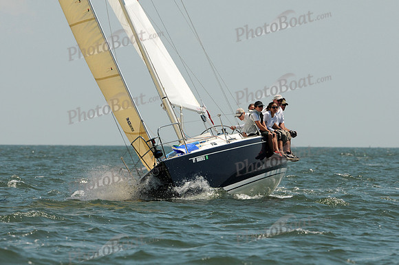 2012 CPYC One Design 335