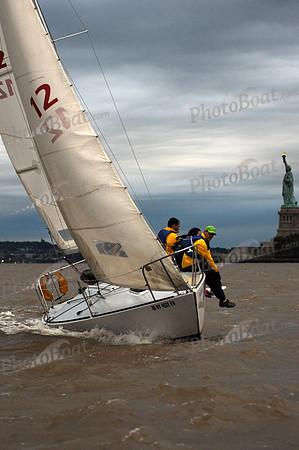 2011 NY Architects Regatta 716