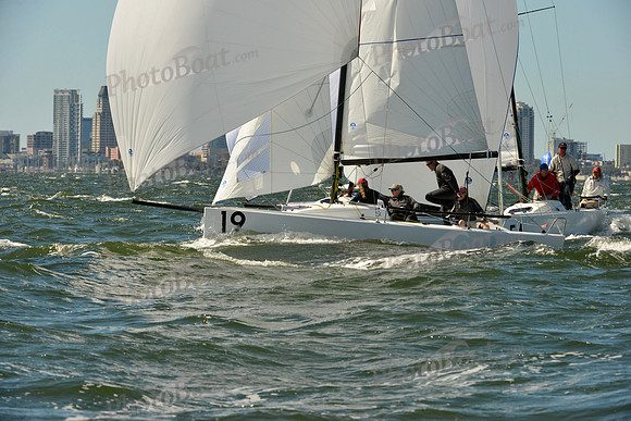 2016 J70 Midwinters A_1660