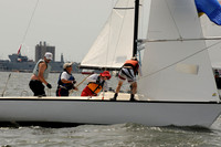 2011 Southern Bay RW B 220