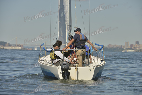 2016 NY Architects Regatta_0099