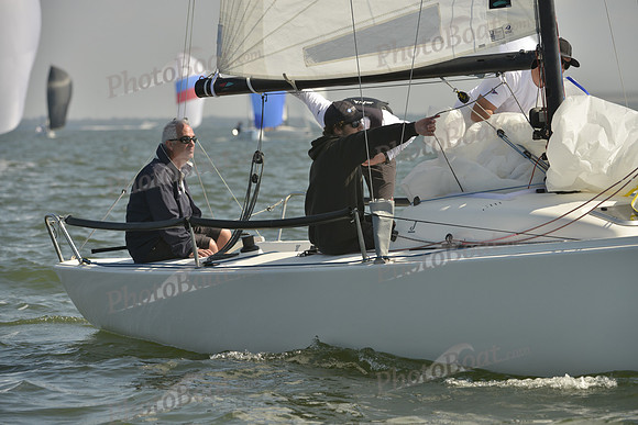 2016-2017 Quantum J70 Winter Series III_1083