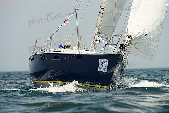2013 Block Island Race Week C 142