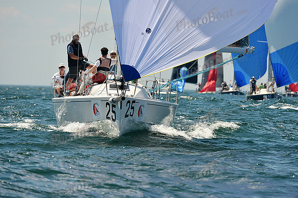 2015 Block Island Race Week B 081