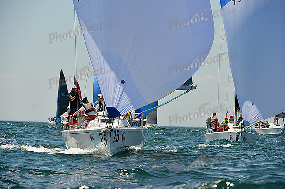 2015 Block Island Race Week B 082