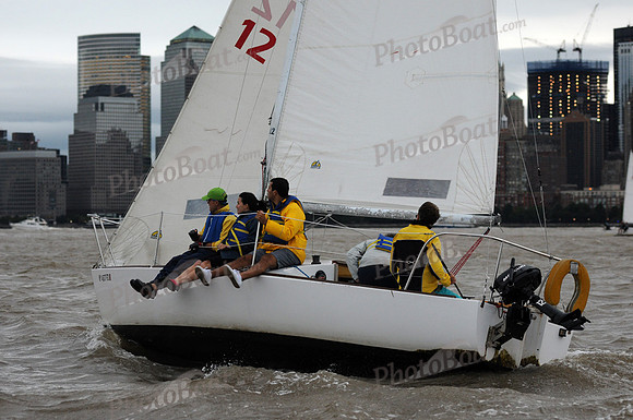 2011 NY Architects Regatta 250
