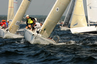 2011 J80 NAs A 070