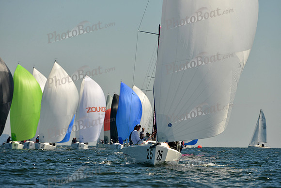 2016 J70 Midwinters D_ 0417
