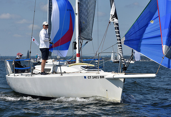 Vixen-2020 Vineyard Race A_0104-byPhotoBoat