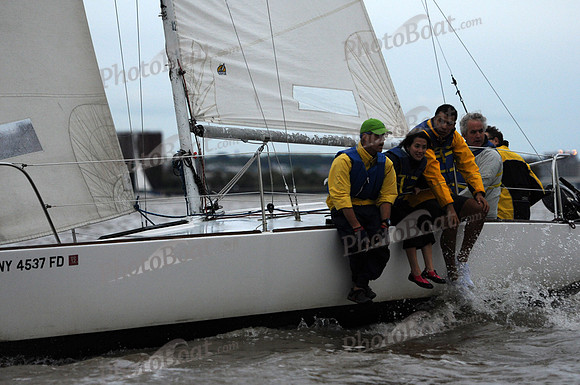 2011 NY Architects Regatta 556